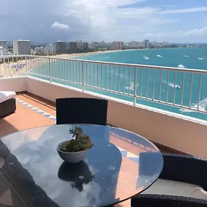  Apartment Spectacular Beach Front Ph, 2 Level-3bd-2.5 Bath